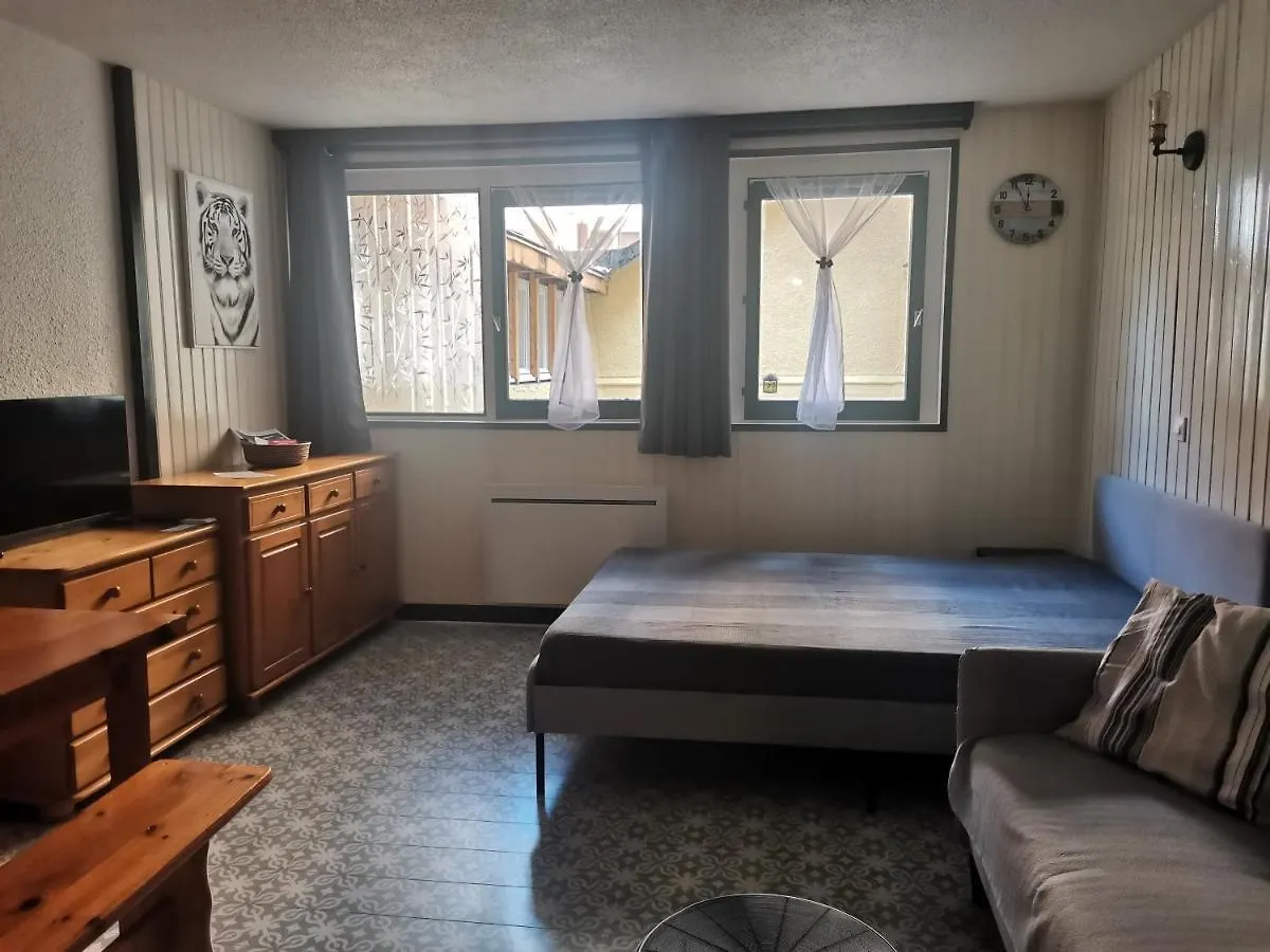 Studio Spacieux Au Pied Des Pistes Sans Vue 奥西耶尔
